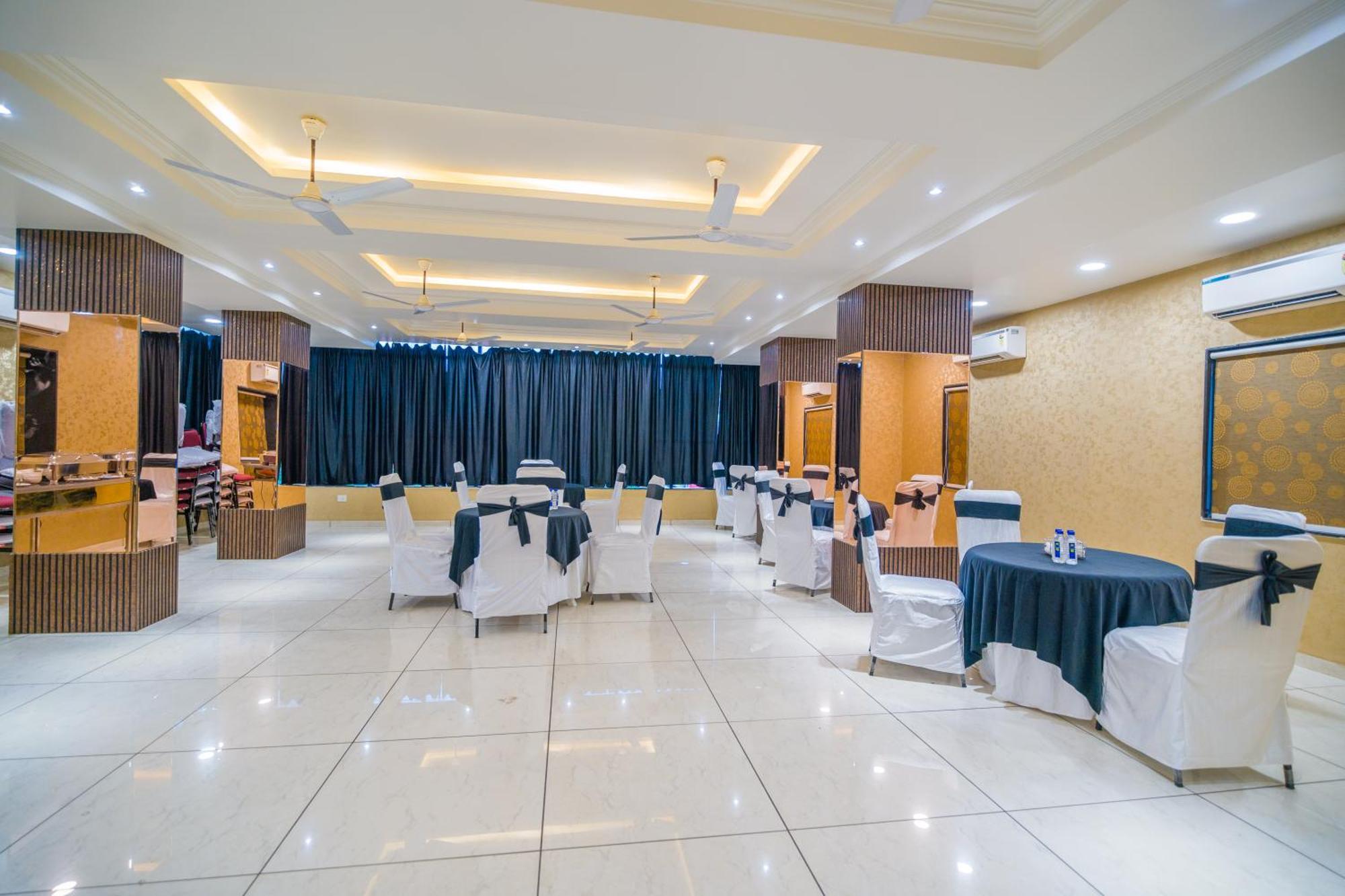 Hotel Kanha Shree By Cosmos Green Indore Exterior foto